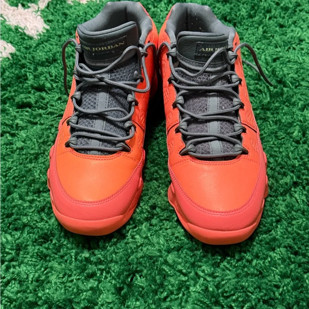 Air Jordan 9 Retro Low 